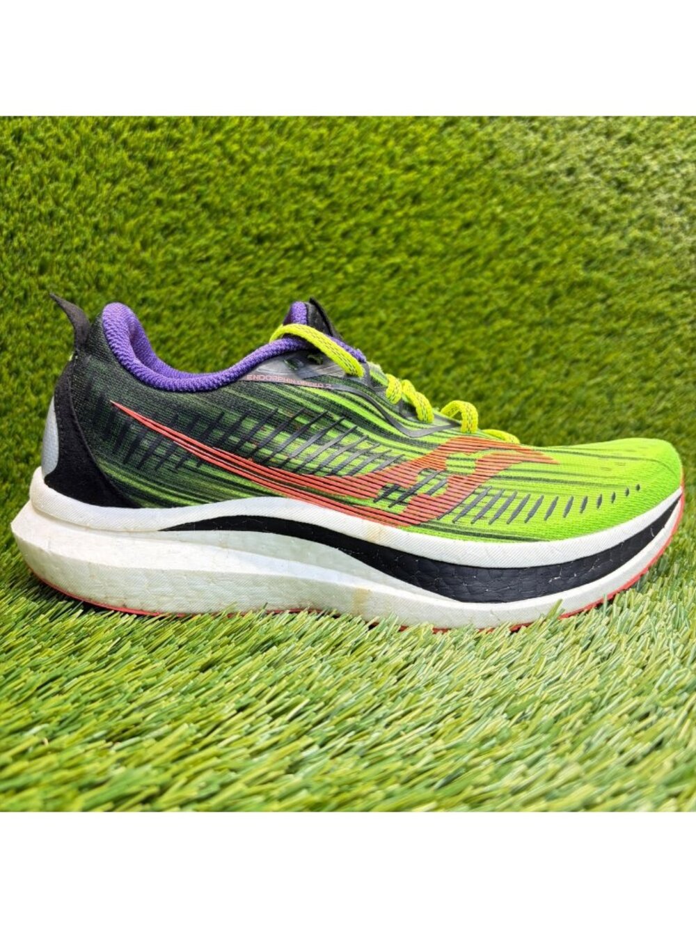 Saucony Endorphin Speed 2 Womens Size 11 Green Athletic Running Shoes Sneakers